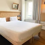 Greet كولمار